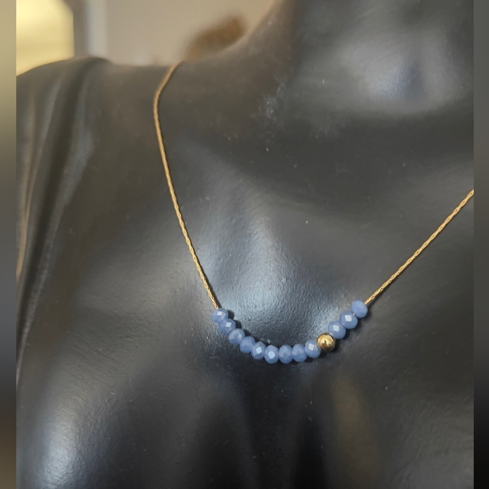 Sterling silver gold tone blue iridescent beaded necklace - Picture 3 of 8